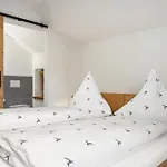 Pensión Allpano Und 3*