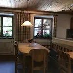 Allpano Und Pensión