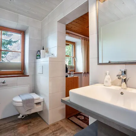 Allpano Guest house *